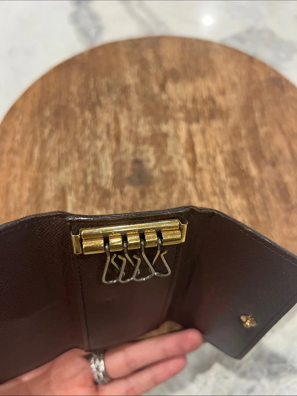 Louis Vuitton Damier Ebene 4-Key Holder in Brown